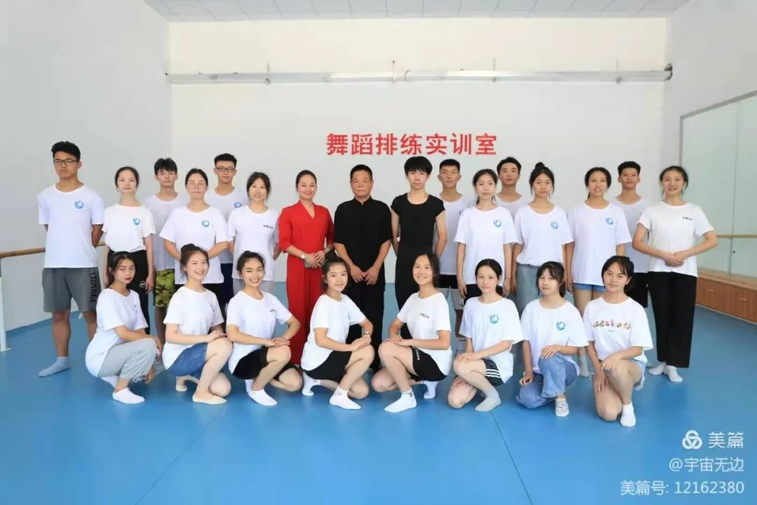 來(lái)吧，展示！——郴州市海納中等職業(yè)技術(shù)學(xué)校(圖38)